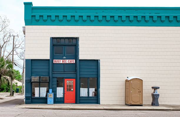 Best Portable toilet rental cost  in Mapleton, ND