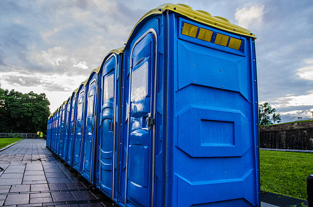 Portable Toilet Options We Offer in Mapleton, ND